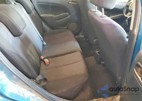 2011 Mazda Mazda2 z USA, uszkodzony, nr VIN JM1DE1HY4B0114797